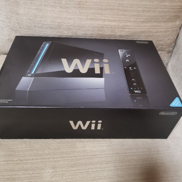 レビュー高評価のおせち贈り物 (クロ) Wii お値下げしました