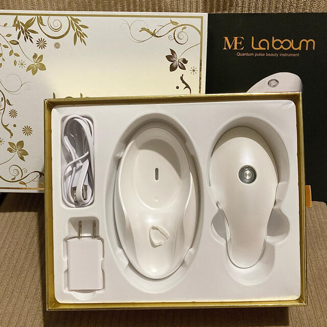 ME ラボン IKKOプロデュース 美顔器【ほぼ新品】