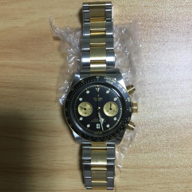 Tudor(チュードル)の定価111万円超　即完売　美品チューダー　ブラックベイ クロノ S&Gデイトナ　 メンズの時計(腕時計(アナログ))の商品写真