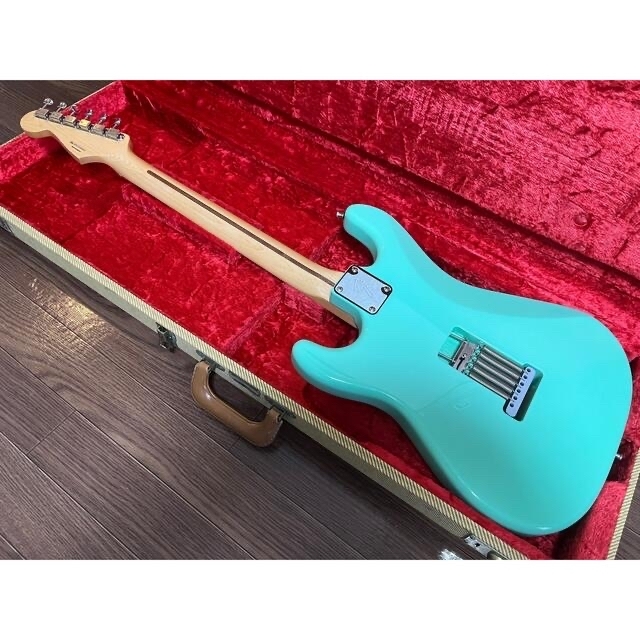 Fender(フェンダー)のFender STRATOCASTER Neck + Warmoth body 楽器のギター(エレキギター)の商品写真