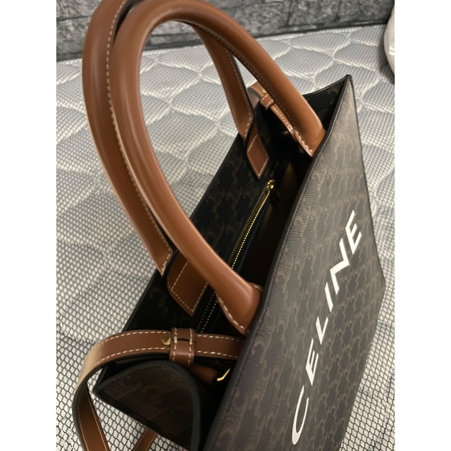 CEFINE(セフィーヌ)のスモール バーティカル カバ / トリオンフキャンバス タン レディースのバッグ(トートバッグ)の商品写真