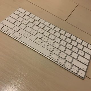 アップル(Apple)のMagic Keyboard silver(A1644 US キーボード)(PC周辺機器)