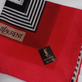 イヴサンローランボーテ(Yves Saint Laurent Beaute)の値下げ📌【訳あり】イヴサンローラン☆大判ハンカチ52✕52(ハンカチ)