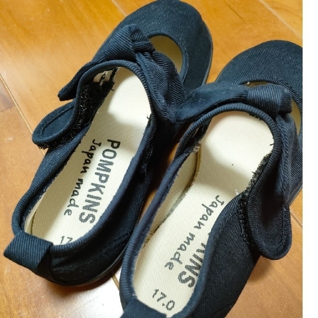 POMPKINS　17.0　女の子　靴 キッズ/ベビー/マタニティのキッズ靴/シューズ(15cm~)(スリッポン)の商品写真