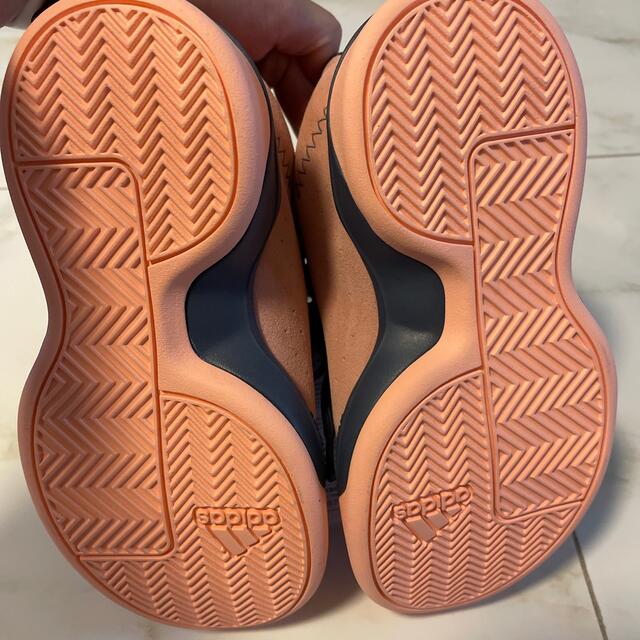 adidas(アディダス)のadidas pro next K 18cm キッズ/ベビー/マタニティのキッズ靴/シューズ(15cm~)(スニーカー)の商品写真