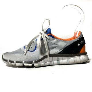 アディダスバイステラマッカートニー 靴/シューズの通販 500点以上 人気が高まる 新品未使用 adidas バイステラマッカートニー トレイノ 黒 23.5 スニーカー