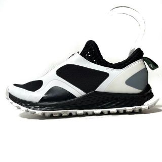 アディダスバイステラマッカートニー 靴/シューズの通販 500点以上 人気が高まる 新品未使用 adidas バイステラマッカートニー トレイノ 黒 23.5 スニーカー
