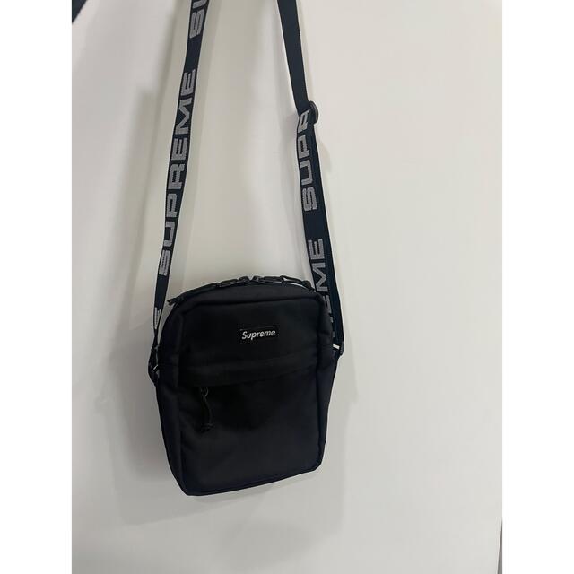 supreme shoulder bag 黒 値下げしました！！