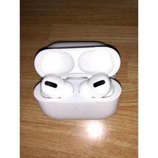 アップル(Apple)のAirPods Pro(ヘッドフォン/イヤフォン)