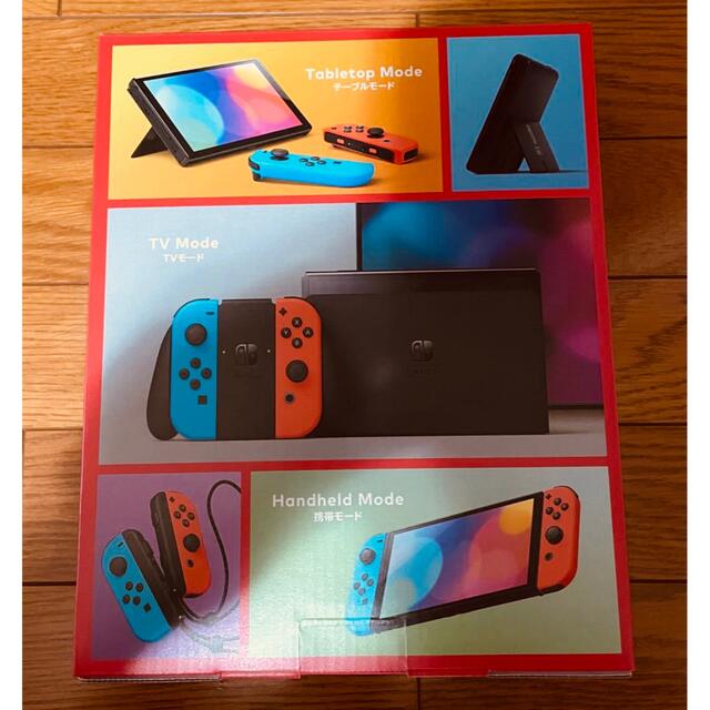 Nintendo Switch 有機ELモデル　新品未開封品！希少ネオンカラー エンタメ/ホビーのゲームソフト/ゲーム機本体(家庭用ゲーム機本体)の商品写真