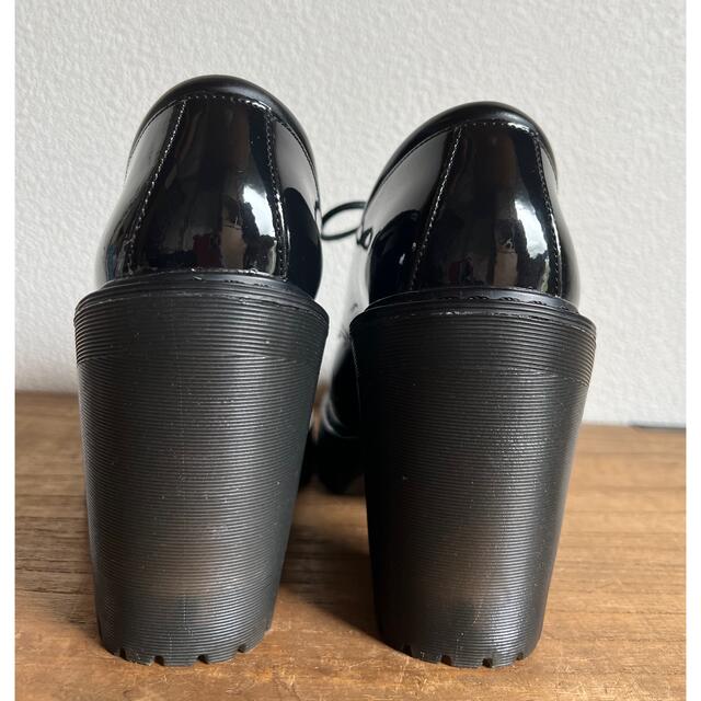 Dr.Martens(ドクターマーチン)の【専用】ドクターマーチン　サロメ　黒ステッチエナメル　UK6 レディースの靴/シューズ(ハイヒール/パンプス)の商品写真
