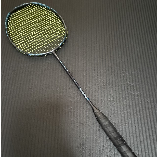 YONEX(ヨネックス)のYONEX ボルトリックzf2 3UG5 スポーツ/アウトドアのスポーツ/アウトドア その他(バドミントン)の商品写真