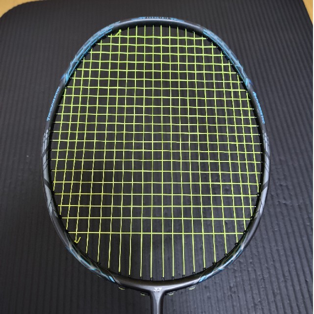 YONEX(ヨネックス)のYONEX ボルトリックzf2 3UG5 スポーツ/アウトドアのスポーツ/アウトドア その他(バドミントン)の商品写真