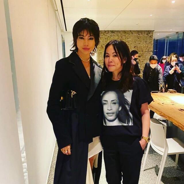 sacai SADE Tシャツ 新品未使用 ホワイト サイズ2 シャーデー sacai SADE Tシャツ 新品未使用 ホワイト サイズ2 シャーデー
