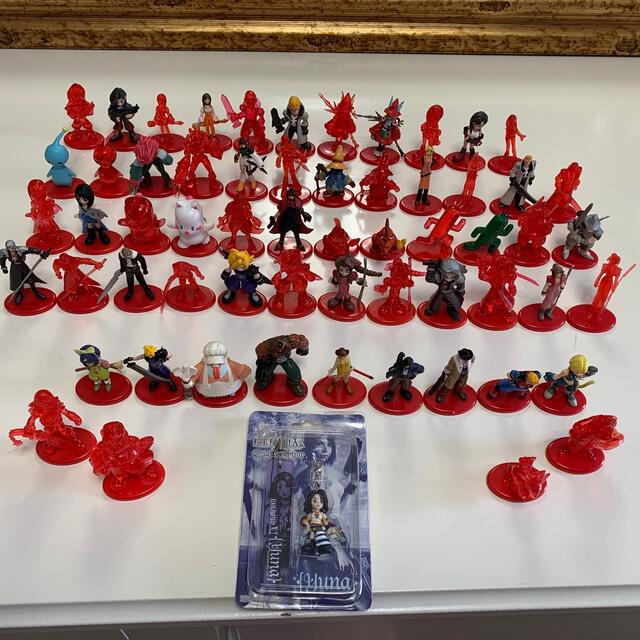 コカ・コーラ - コカコーラFFフィギュアセット おまけ付きの通販 コカ・コーラ - コカコーラFFフィギュアセット おまけ付きの通販