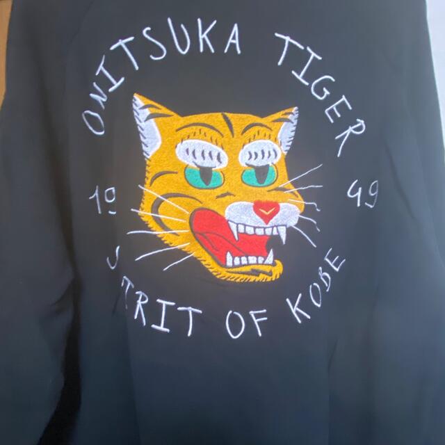Onitsuka Tiger(オニツカタイガー)の【オニツカタイガー】虎刺繍スウェット メンズのトップス(スウェット)の商品写真