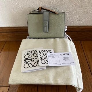LOEWE - ロエベ LOEWE スリム ジップ バイフォールド ウォレットの通販
