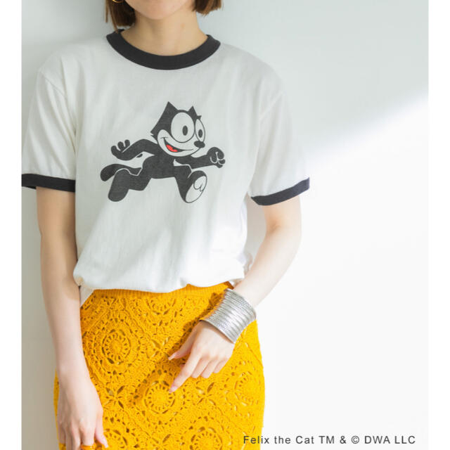 URBAN RESEARCH(アーバンリサーチ)のFELIX T-shirts 新品未使用タグ付き レディースのトップス(Tシャツ(半袖/袖なし))の商品写真