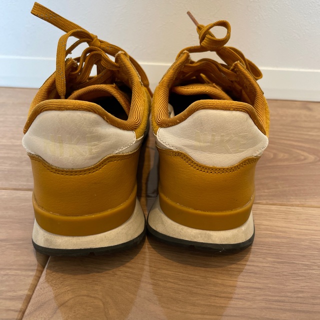 NIKE⭐︎スニーカー⭐︎24cm⭐︎秋⭐︎ レディースの靴/シューズ(スニーカー)の商品写真