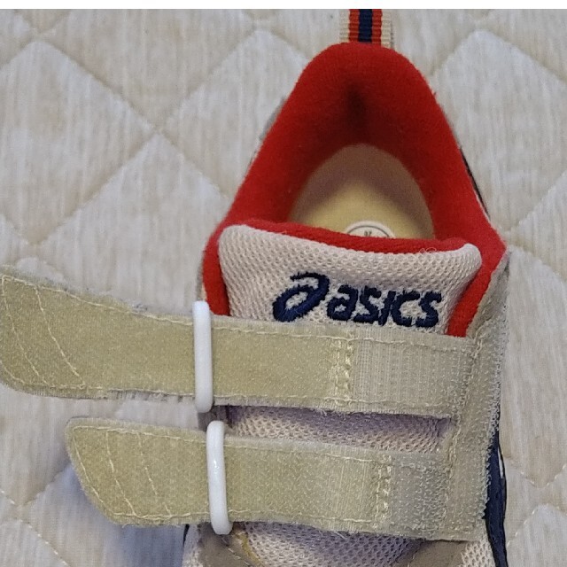 asics(アシックス)のasics アイダホ MINI 3キッズ スクスク 16.5cm キッズ/ベビー/マタニティのキッズ靴/シューズ(15cm~)(スニーカー)の商品写真