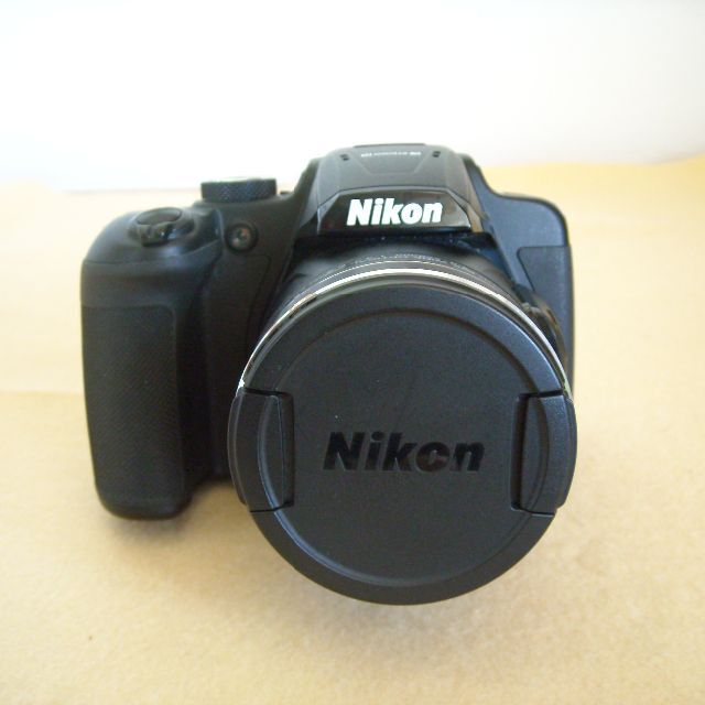 Nikon超望遠ズームカメラB700