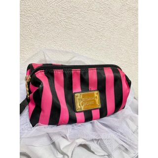 ヴィクトリアズシークレット(Victoria's Secret)の【Victoria’s Secretポーチ＆コスメセット】可能中古品(ポーチ)