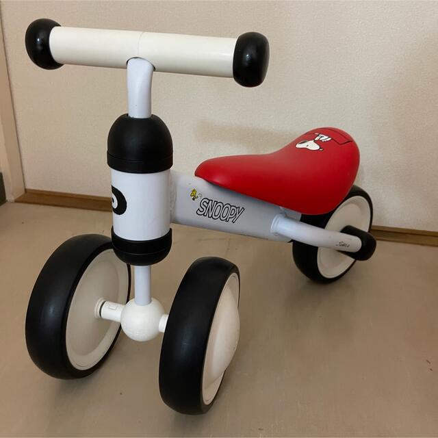 ides(アイデス)のディーバイク ミニ プラス　スヌーピーモデル D-Bike SNOOPY キッズ/ベビー/マタニティの外出/移動用品(三輪車)の商品写真