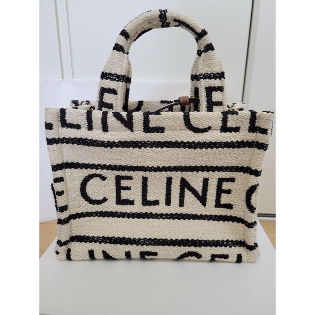 celine - CELINE スモール カバ タイス 全面CELINE テキスタイルの通販 by んいちか's shop｜セリーヌならラクマ