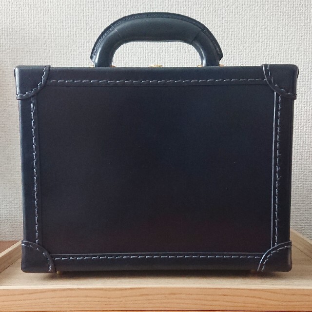 ココマイスター アタッシュケース コードバン サンシモン バッグ
