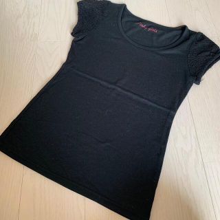 ピンキーガールズ(PinkyGirls)のトップス　Tシャツ　半袖　カットソー　レース　長め　秋コーデ　黒(Tシャツ(半袖/袖なし))