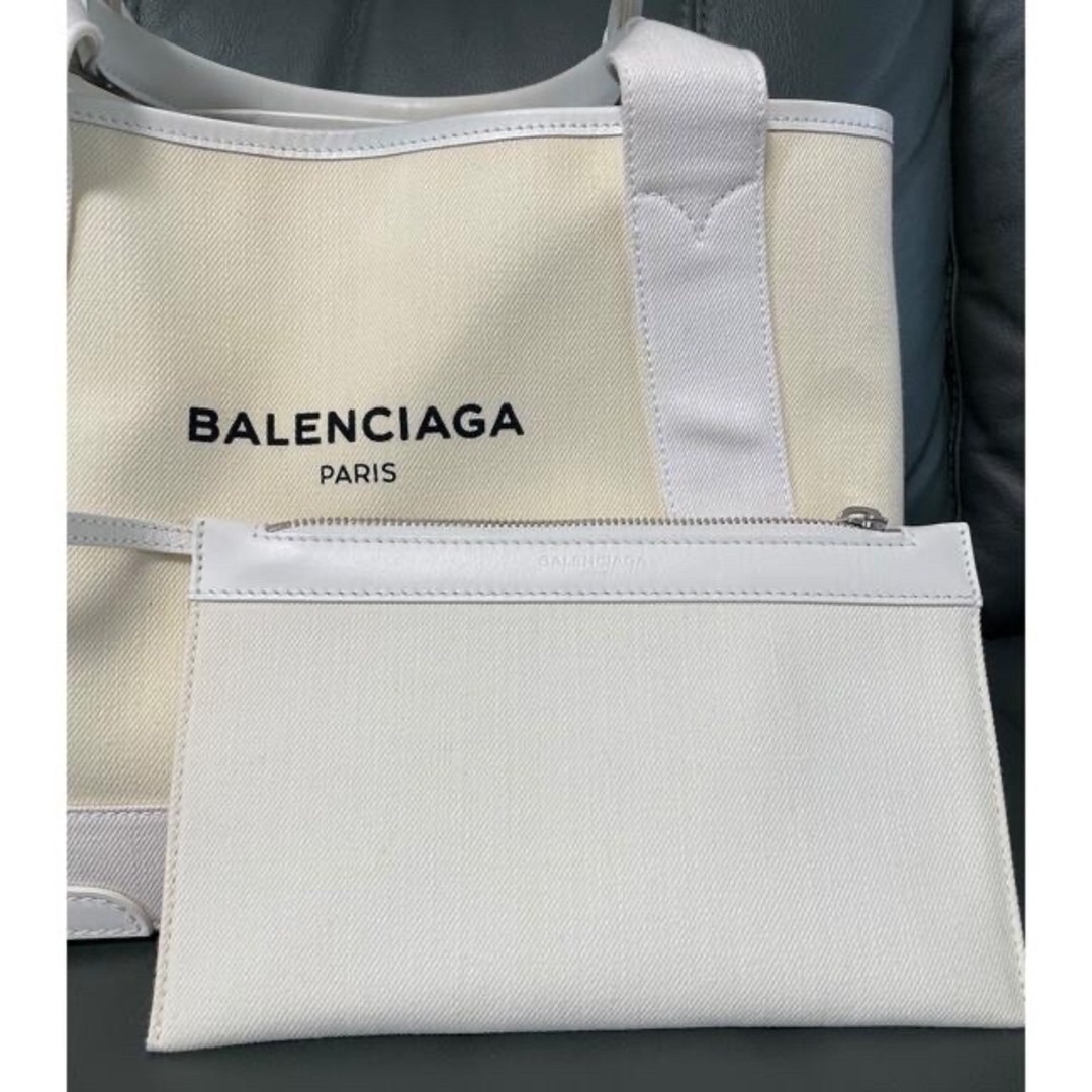 Balenciaga(バレンシアガ)のバレンシアガ　ネイビーカバス　トートバッグ レディースのバッグ(トートバッグ)の商品写真