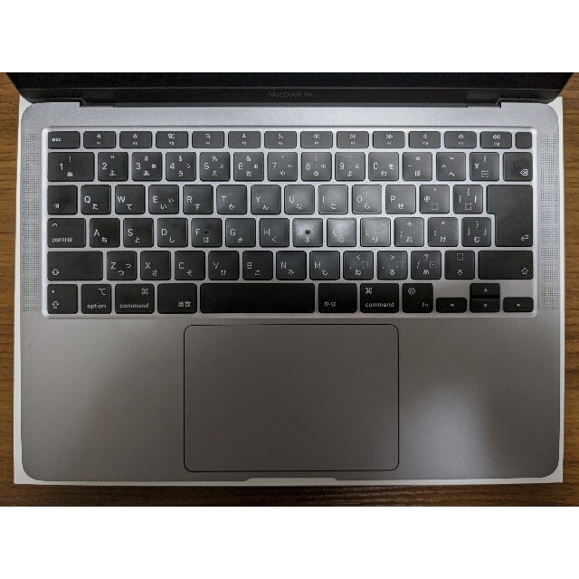 Apple(アップル)のM1 Macbook Air スペースグレー 256GB 8GB スマホ/家電/カメラのPC/タブレット(ノートPC)の商品写真