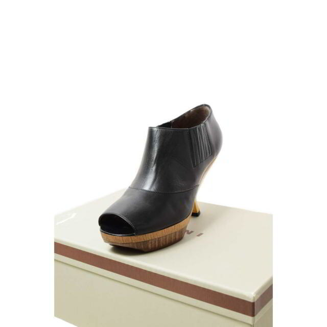 MARNI カーフレザー オープントゥパンプス 話題の人気 www.newklnwa.edu.hk