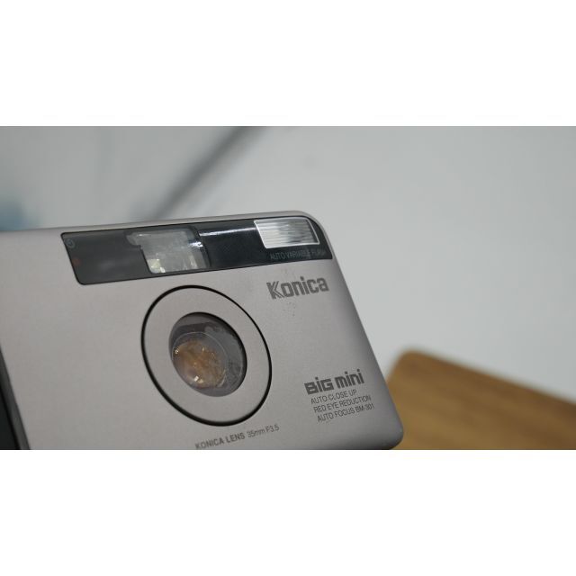 KONICA MINOLTA(コニカミノルタ)の9847 やや訳アリ Konica BIG MINI BM-301 スマホ/家電/カメラのカメラ(フィルムカメラ)の商品写真