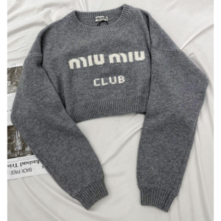 ミュウミュウ ニットセーターの通販 300点以上 | miumiuを買うならラクマ