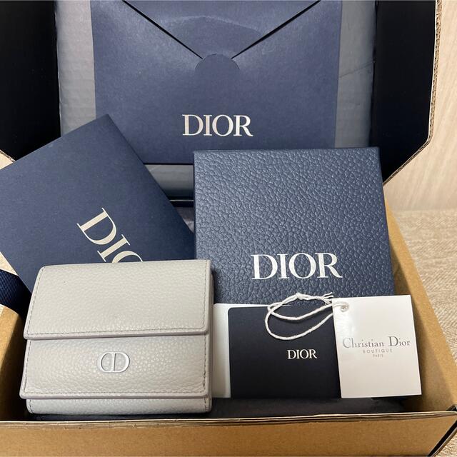 Christian Dior(クリスチャンディオール)のDIOR Dior CD ICON グレインドカーフスキン メンズのファッション小物(折り財布)の商品写真