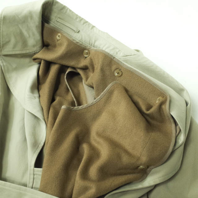 COMOLI(コモリ)のCOMOLI コモリ 20AW 日本製 コットンギャバ タイロッケンコート S03-04014 2 BEIGE ギャバジン ライナー付き アウター【中古】【COMOLI】 メンズのジャケット/アウター(トレンチコート)の商品写真