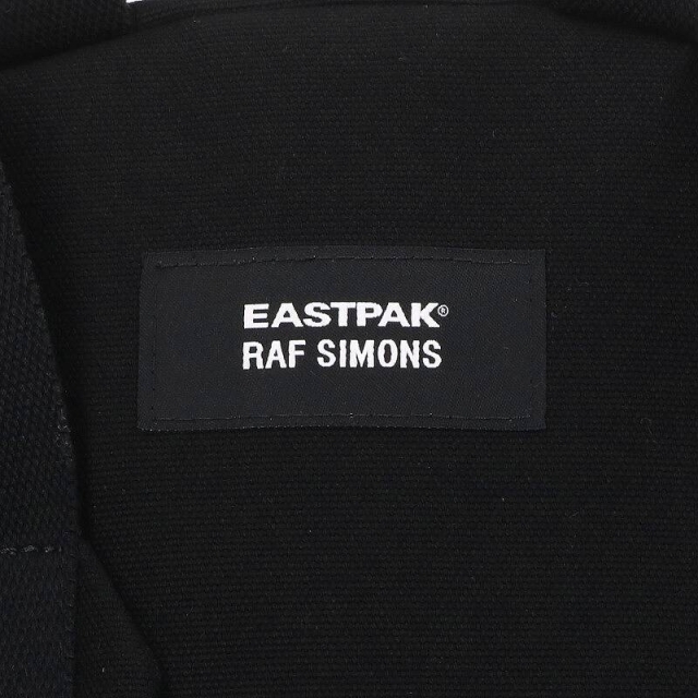 RAF SIMONS(ラフシモンズ)のラフシモンズ 素材切り替えパーツ付きバックパック メンズ メンズのバッグ(バッグパック/リュック)の商品写真