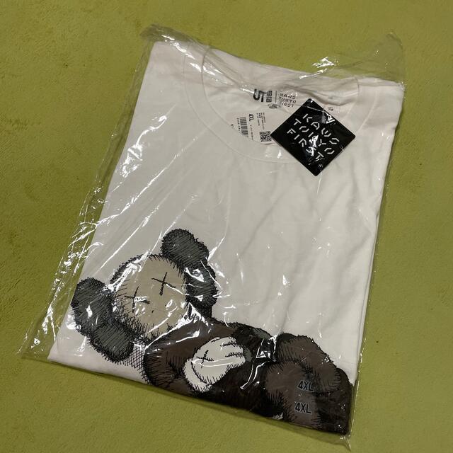 KAWS UT UNIQLO 新品未開封品　4XL