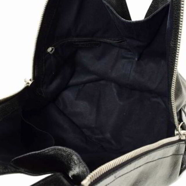 GIVENCHY - GIVENCHY クラックレザー サイドジップ バッグの通販 GIVENCHY - GIVENCHY クラックレザー サイドジップ バッグの通販