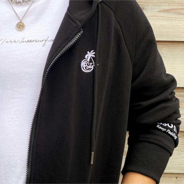 STUSSY - ストリート系女子⭐︎LUSSO SURF ビッグロゴパーカー S STUSSY - ストリート系女子⭐︎LUSSO SURF ビッグロゴパーカー S