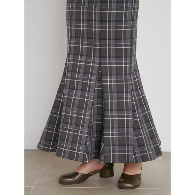 SNIDEL(スナイデル)のSNIDEL ハイウエストタイトヘムフレアチェックスカート レディースのスカート(ロングスカート)の商品写真
