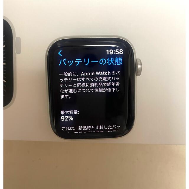 Apple Watch(アップルウォッチ)のAPPLE WATCH SE 44 SVAL WT140-2 スマホ/家電/カメラのスマートフォン/携帯電話(その他)の商品写真