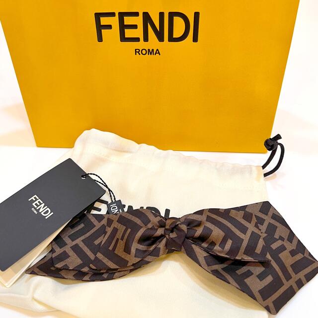 FENDI♡バレッタ 髪留め 日替わり 49.0%割引 balygoo.fr