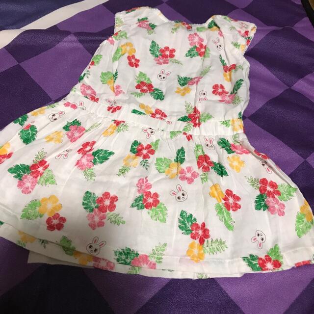 mikihouse(ミキハウス)のミキハウス　トロピカルワンピース90 キッズ/ベビー/マタニティのキッズ服女の子用(90cm~)(ワンピース)の商品写真