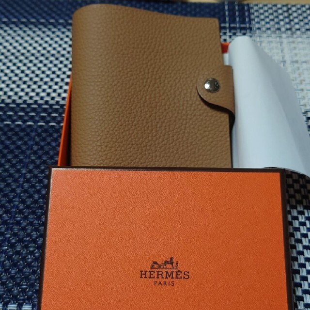 HERMES・チャイ！国内未入荷！！【新品・未使用】HERMES　ユリスミニ