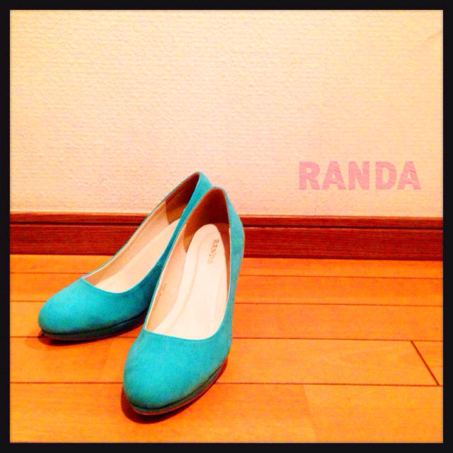 RANDA(ランダ)のRANDA カラーパンプス レディースの靴/シューズ(ハイヒール/パンプス)の商品写真