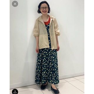 ユニクロ(UNIQLO)の花柄キャミソールワンピース(ロングワンピース/マキシワンピース)