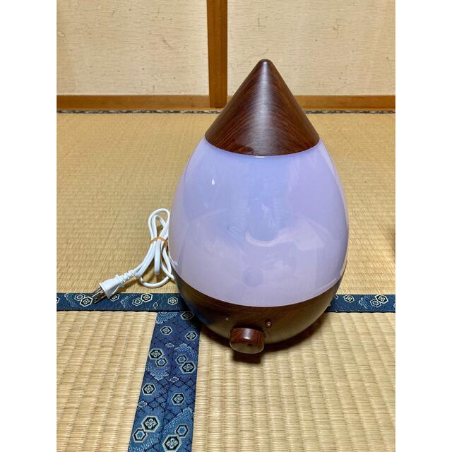 超音波加湿器 スマホ/家電/カメラの生活家電(加湿器/除湿機)の商品写真