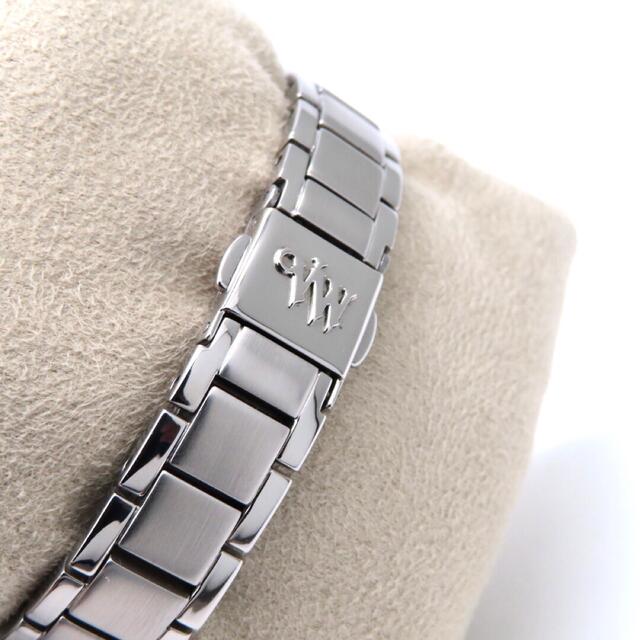 極美品 VV111SL ViVienne Westwood 時計 ホワイトシェル 【2022?新作